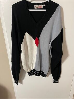 Vintage Phoenix Cotton Contrast Sweater in Black, Gray, Cream & Red Size Large